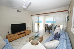 65 Perissa, Santorini, Ballito
